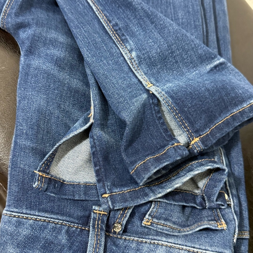 White House Black Market Dark Blue The Slim Jeans - Picture 16 of 16